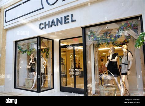 CHANEL Stores in the United States .